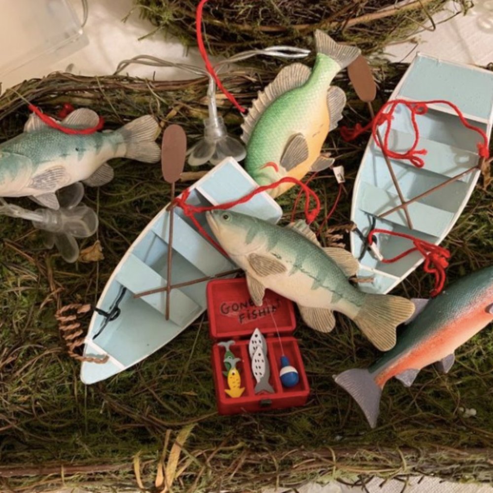 (7) Fishing Ornaments